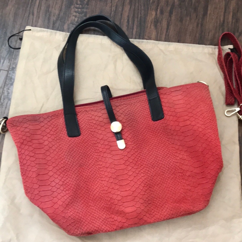 Pia Sassi leather red orange handbag